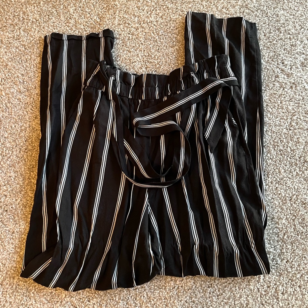 H&M wide leg pants with tie